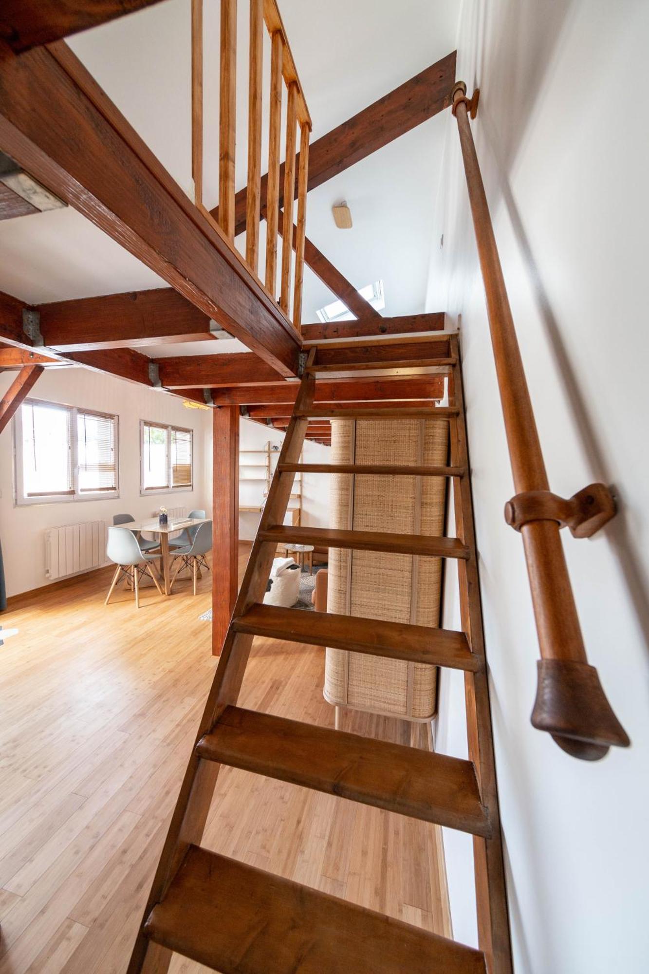Lovely Little House With Private Garden In Paris 이브리쉬르센 외부 사진